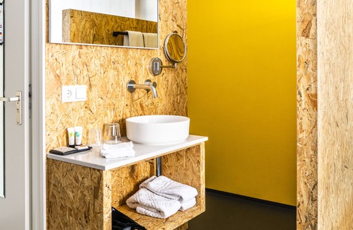Westkapelle Hotel | Boutique Hotel Charley's