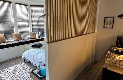 Eastbourne City Centre Apartment | Boutique Nights Willow