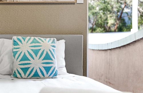 Granville House | Boutique Single Room - Centrally Located at Granville - External - Shared Bathroom