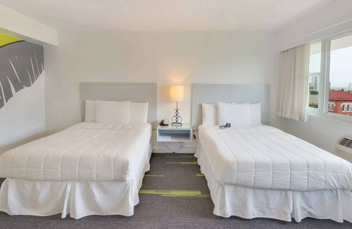 Miramar Hotel | Boutique-Style Room Near Old San Juan – 5 Min Drive to Historic Sites