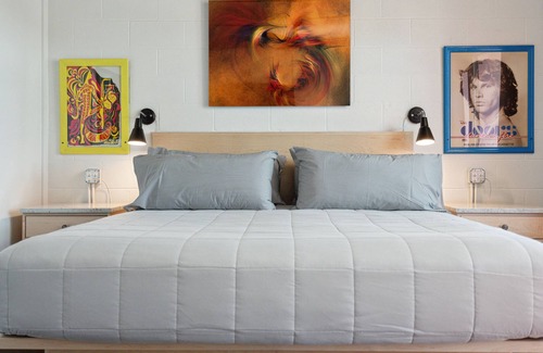 Folly Beach Hotel | Boutique Vera Hotel Room 302: King Room in the Heart of Folly Beach