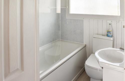 Hayle House | Bows Pad