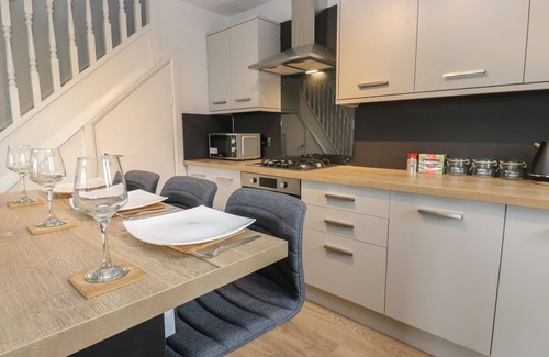Cartworth Cottage | BOWSHAW, with a garden in Hade Edge, Yorkshire