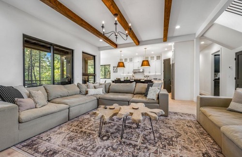Torreon House | Box Elder Bungalow