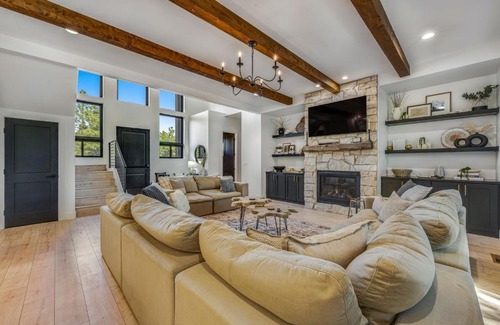 Torreon House | Box Elder Bungalow