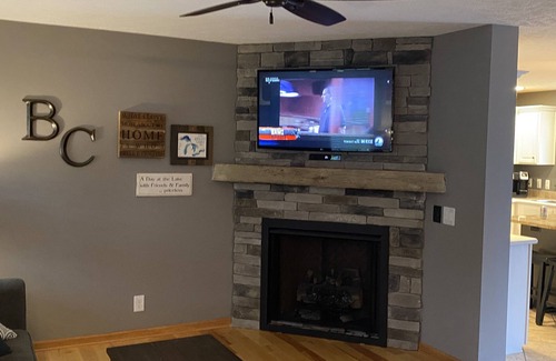 Boyne City House | Boyne City House, Family Friendly, free wi-fi, walk to Downtown and public beach