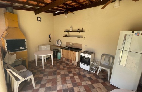 Boicucanga Beach Ski Chalet | Large house one block from Boissucanga beach