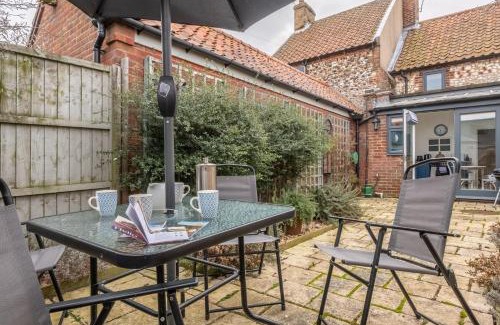 Brancaster Staithe House | Bracken Cottage
