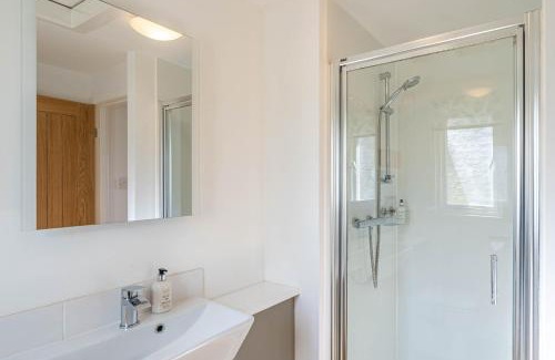 East Lewiston Apartment | Bracken Lodge 15 with Hot Tub