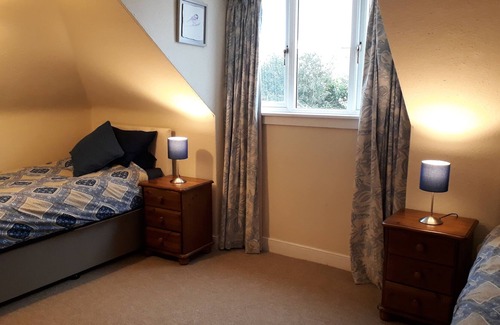 Findhorn House | Braemoray - Newly refurbished 4 bedroom house