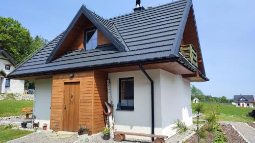 Gorki Mae House | Brama Gór