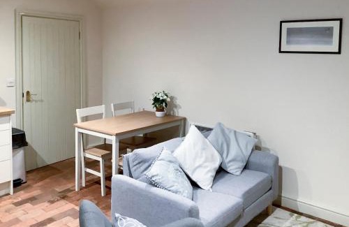 Ingoldisthorpe House | Bramble Cottage