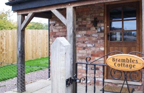 Little Malvern House | Brambles Cottage