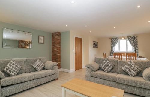 Langport House | Bramley Cottage