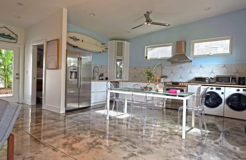 Bradenton House | Brand new 1 bedroom, 1 bath Guest House! Sleeps 3