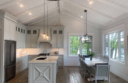 Muskoka Lakes House | BRAND NEW BUILD Port Carling LAKE MUSKOKA rental with HOT TUB super clean
