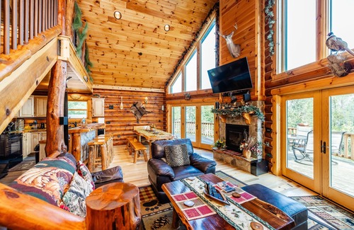 Baraboo Cabin | Brand New Cabin For Getaway Vacation - 1 Mile From Devil's Lake And Close Dells