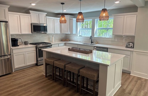 South Haven Resort | Brand New! Harbor Hideaway Home in Harbor Club, just steps from the Black River!