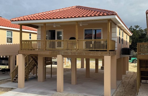 Homosassa Villa | Brand new -Jan 2025- 2 BR, 2 BA villa in TradeWinds, Homosassa