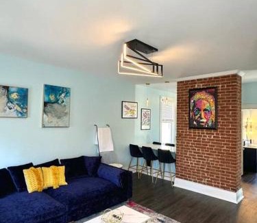 Louisville Apartment | Brand new! Walk to all + 12 mins to Derby!
