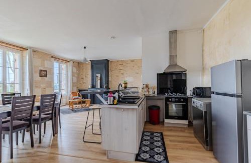 Blaye Apartment | Break in Blaye apartment