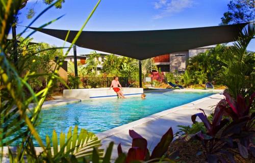 Agnes Water Apartment | Breakaway - Central, Bright & Breezy Studio with Communal Pool, Minutes From Agnes Water Main Beach