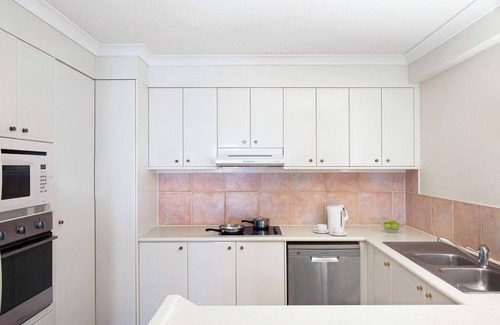 Surfers Paradise Hotel | BreakFree Moroccan