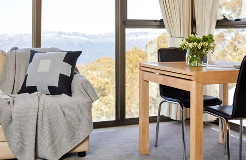 Mount Buller Hotel | Breathtaker Hotel and Spa, Mt. Buller