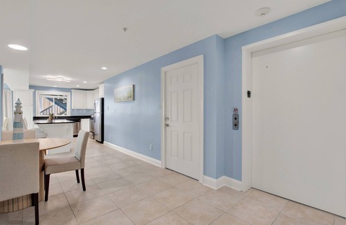 Tybee Island Villa | Breathtaking 3 bedroom, 2 bath with ocean view