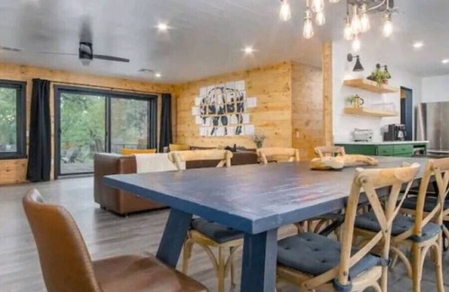 Sulphur Cabin | BreaverTree Cabins. Two cabins on Five acres.