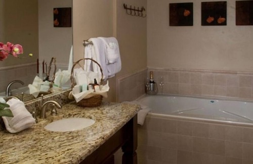 Breckenridge Resort | Breckenridge Grand Lodge Resort on Peak 7 - Spring Skiing/Snowboarding Vacay