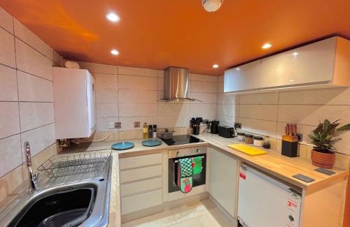 Brecon Apartment | Brecon serviced apartments- Kian Perrott Properties