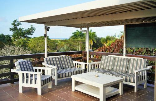 Pennington Apartment | Breeze & Bliss Beach House 300m Walk to the Beach!