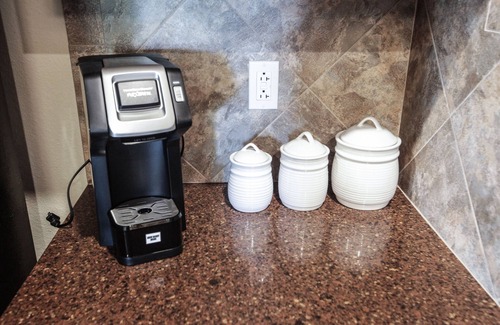 Horseshoe Bay Condo | 🍀 Breezy home on Lake LBJ - extra cleaning measures in place