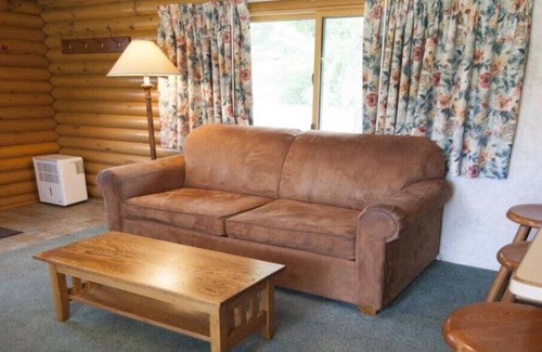 Breezy Point Resort | Breezy Point - 1 Bedroom W/ Kitchen