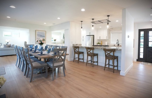 Orange House | Breezy Pool/Jac Home: 2 EnSuites & Game Room