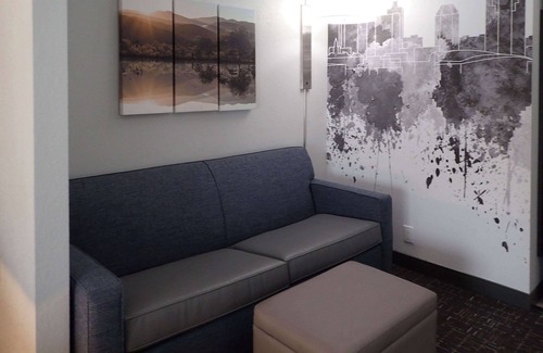 Brentwood Hotel | Brentwood Suites, an Ascend Collection Hotel