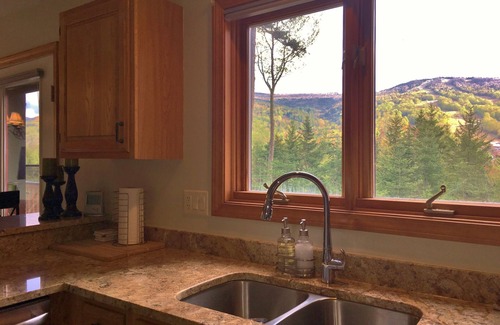 Bretton Woods House | Bretton Woods 3 br/3ba condo. Stunning views & close to Mt. Washington Hotel.