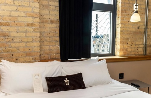 Fifth Ward Hotel | Brew City Getaway, Local Charm, Enjoy A Family-Friendly Stay, Bring Your Pets!