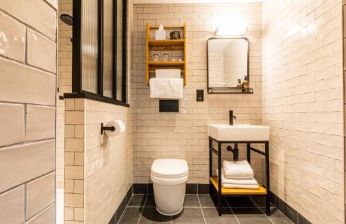 Manchester City Centre Hotel | BrewDog DogHouse Manchester