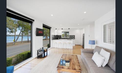 Bongaree Apartment | Bribie Waters Apartment