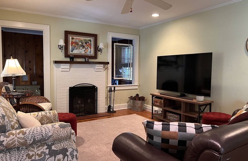 Aiken Cottage | Brick Cottage in Aiken