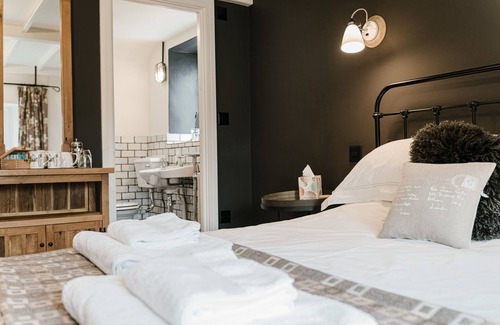 Bampton Bed & Breakfast | Bridge House