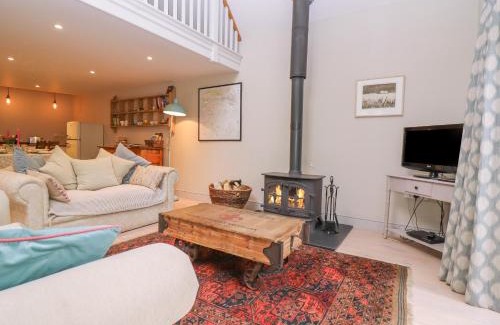 Bishopstone House | Bridge Studio