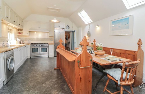 Noss Mayo Cottage | Bridgend Barn