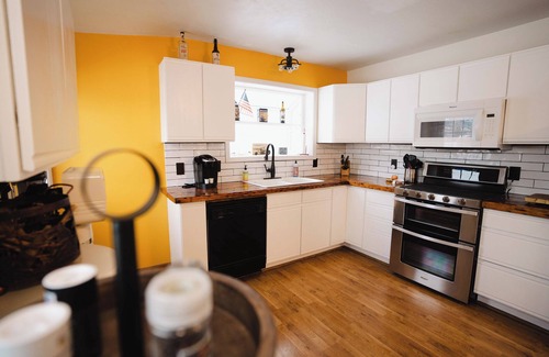 Bozeman Other | Bridger Berries Farm - No Fee Vacations