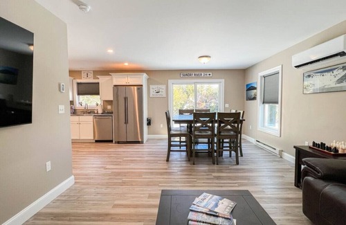 Bridgton House | Bridgton Bungalow | Brand New, Central & Spacious