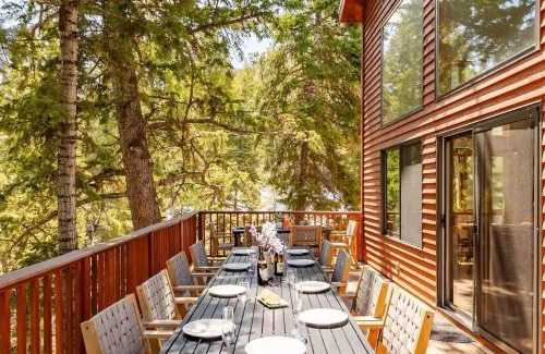 Summit Park House | Bright A-Frame - Fire Pit, Mountain Views, Hot Tub