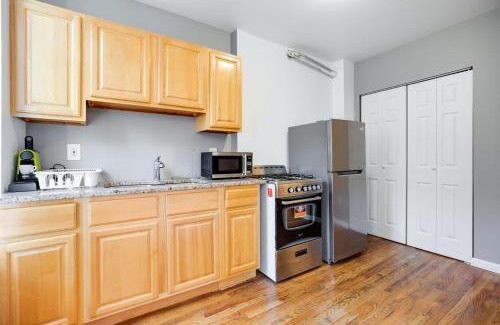 Hoboken Apartment | Bright and Charming 1BR 15min to NYC