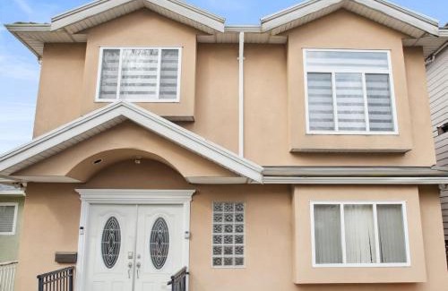 Sunset House | Bright and Comfy 3BR Home Ideal for Families